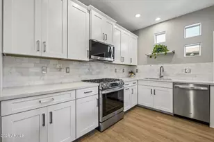 826 N 11th Ave, Phoenix, AZ 85007 - Photo 8