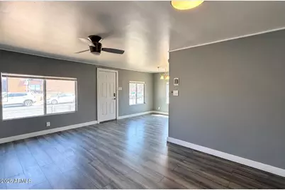 17 E Townley Avenue, Phoenix, AZ 85020 - Photo 6