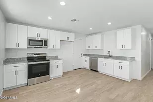 428 S 97th Pl, Mesa, AZ 85208 - Photo 2