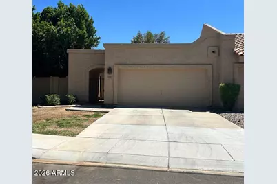 2363 W Comstock Drive, Chandler, AZ 85224 - Photo 1
