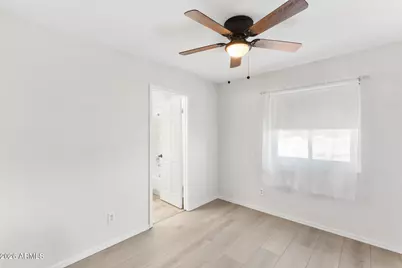 13223 N 25th Drive, Phoenix, AZ 85029 - Photo 28