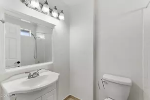 13223 N 25th Dr, Phoenix, AZ 85029 - Photo 30