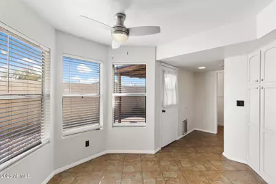 13223 N 25th Drive, Phoenix, AZ 85029 - Photo 22