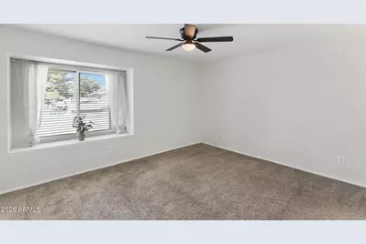 13223 N 25th Drive, Phoenix, AZ 85029 - Photo 32