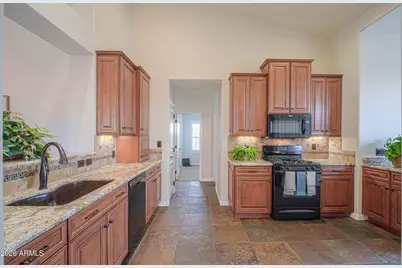 41618 W Elm Drive, Maricopa, AZ 85138 - Photo 18