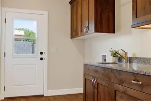 275 S Barlow St St, Colorado City, AZ 86021 - Photo 26