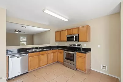 633 W Kingman Loop, Casa Grande, AZ 85122 - Photo 6