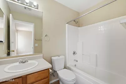 633 W Kingman Loop, Casa Grande, AZ 85122 - Photo 10