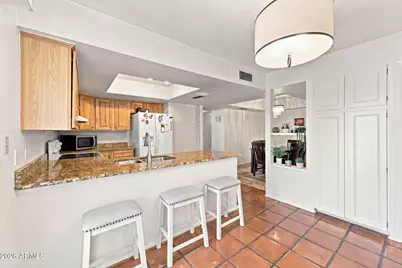 324 E Ambassador Drive, Tempe, AZ 85288 - Photo 20