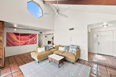324 E Ambassador Drive, Tempe, AZ 85288 - Photo 10