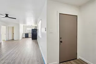 1344 E Pueblo Ave, Phoenix, AZ 85040 - Photo 1