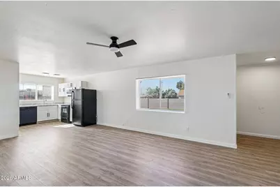 1344 E Pueblo Avenue, Phoenix, AZ 85040 - Photo 10