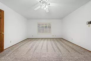8122 S Palm Dr, Tempe, AZ 85284 - Photo 18