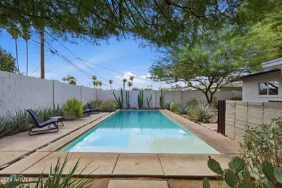 6819 E Monterey Way, Scottsdale, AZ 85251 - Photo 2