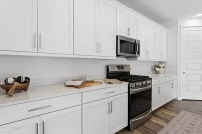 2531 W Hidalgo Avenue, Phoenix, AZ 85041 - Photo 6