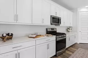 2531 W Hidalgo Ave, Phoenix, AZ 85041 - Photo 6