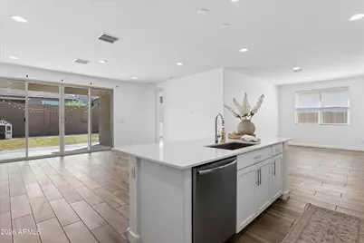2531 W Hidalgo Avenue, Phoenix, AZ 85041 - Photo 8