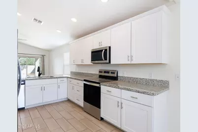 786 W Kingman Drive, Casa Grande, AZ 85122 - Photo 6