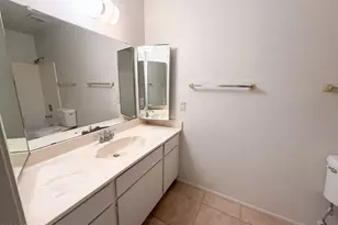 8301 N 47th Dr, Glendale, AZ 85302 - Photo 10