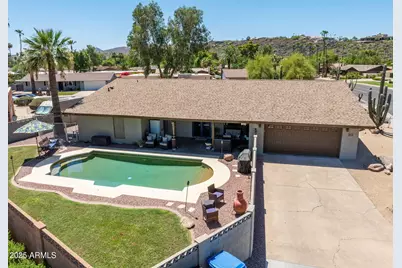 852 W Caribbean Lane, Phoenix, AZ 85023 - Photo 30