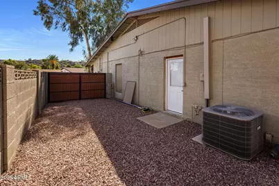 852 W Caribbean Lane, Phoenix, AZ 85023 - Photo 28
