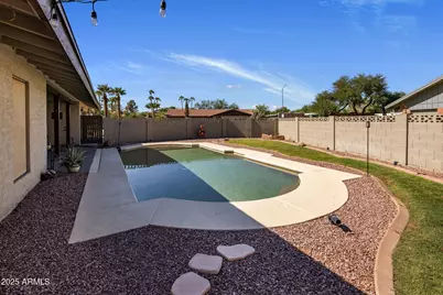 852 W Caribbean Lane, Phoenix, AZ 85023 - Photo 26