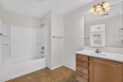 5813 E Hampton Avenue, Mesa, AZ 85206 - Photo 20