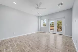 832 E Maddock Rd, Phoenix, AZ 85086 - Photo 16