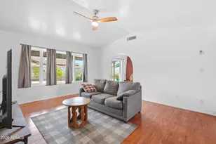 2901 W Kathleen Rd, Phoenix, AZ 85053 - Photo 10