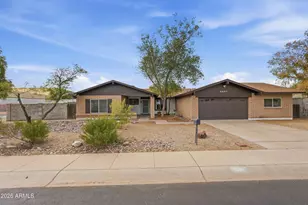 2901 W Kathleen Rd, Phoenix, AZ 85053 - Photo 2