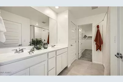 33790 N Medio Avenue, San Tan Valley, AZ 85143 - Photo 14