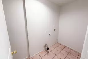 6339 W Monterosa St, Phoenix, AZ 85033 - Photo 34