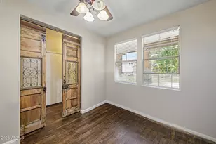 1917 E Daley Ln, Phoenix, AZ 85024 - Photo 14