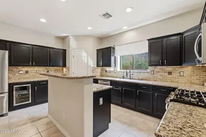 7053 N 7th Avenue, Phoenix, AZ 85021 - Photo 8