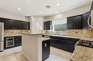 7053 N 7th Ave, Phoenix, AZ 85021 - Photo 8