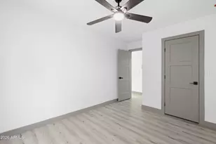 6630 S 11th St, Phoenix, AZ 85042 - Photo 14