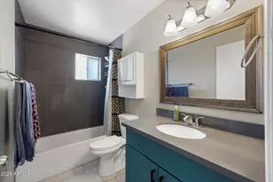 1835 W Behrend Dr, Phoenix, AZ 85027 - Photo 14