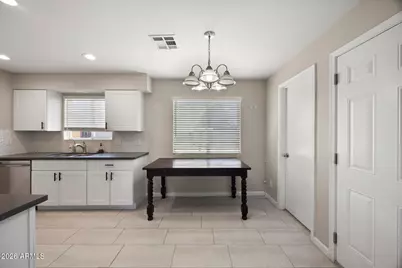 1835 W Behrend Drive, Phoenix, AZ 85027 - Photo 4