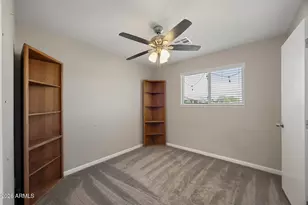 1835 W Behrend Dr, Phoenix, AZ 85027 - Photo 12