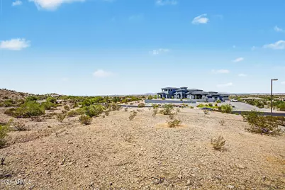 17691 W Estes Way #29, Goodyear, AZ 85338 - Photo 6