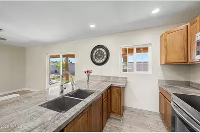 4650 N 103rd Avenue, Phoenix, AZ 85037 - Photo 12