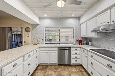 25820 S Saddletree Drive, Sun Lakes, AZ 85248 - Photo 4
