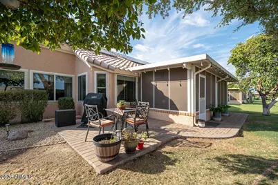 14227 W Circle Ridge Drive, Sun City West, AZ 85375 - Photo 6