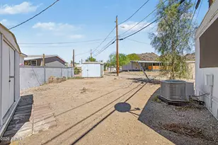 10401 N Cave Creek Rd, Phoenix, AZ 85020 - Photo 24