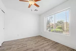 7040 W Olive Ave, Peoria, AZ 85345 - Photo 16