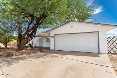 161 W 15th Avenue, Apache Junction, AZ 85120 - Photo 2