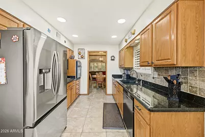 10947 W Meade Drive, Sun City, AZ 85351 - Photo 16