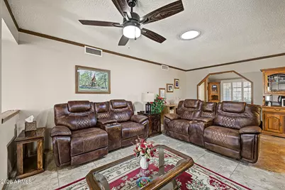 10947 W Meade Drive, Sun City, AZ 85351 - Photo 14
