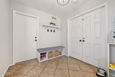 1704 S 39th Street #5, Mesa, AZ 85206 - Photo 4