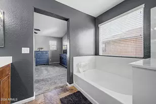 929 S Deerfield Ln, Gilbert, AZ 85296 - Photo 22